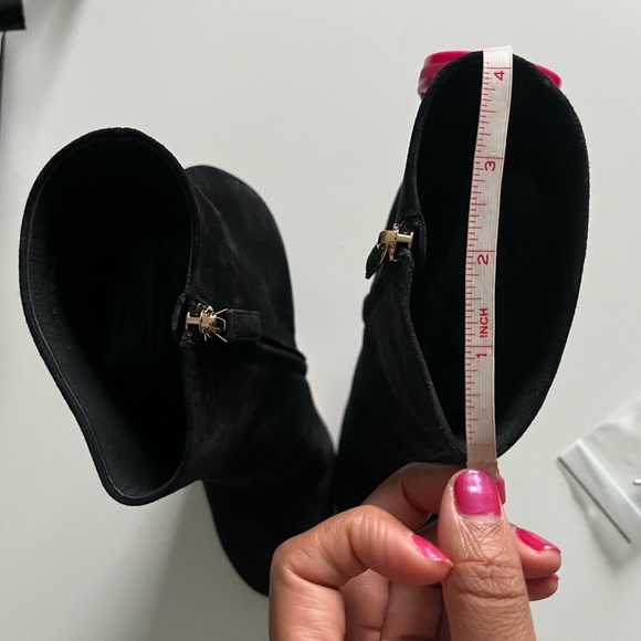 Chanel Ankle Boots 41 - Picture 6 of 9